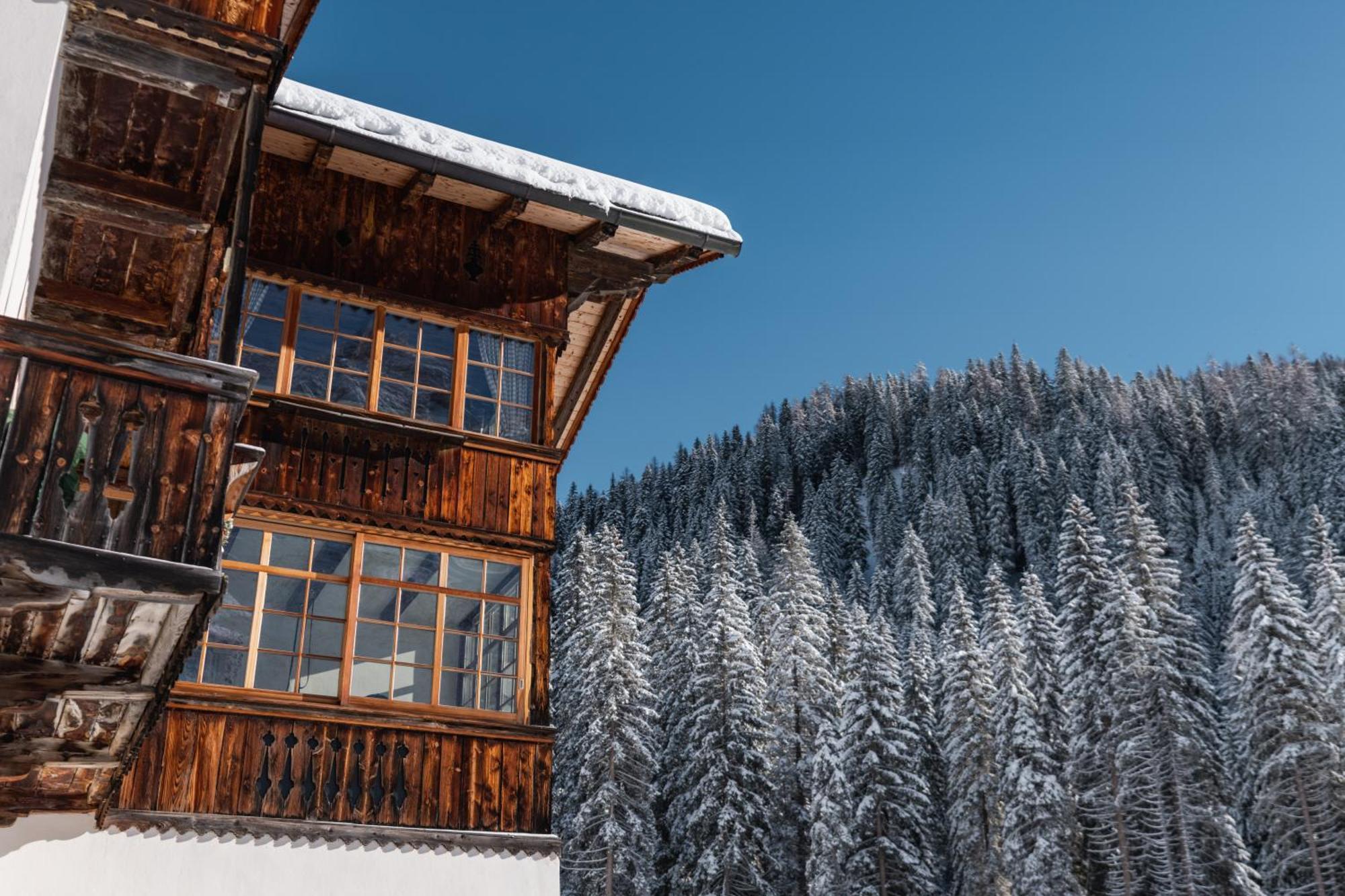 Hotel Dolomitenhof & Chalet Alte Post Sexten Bagian luar foto