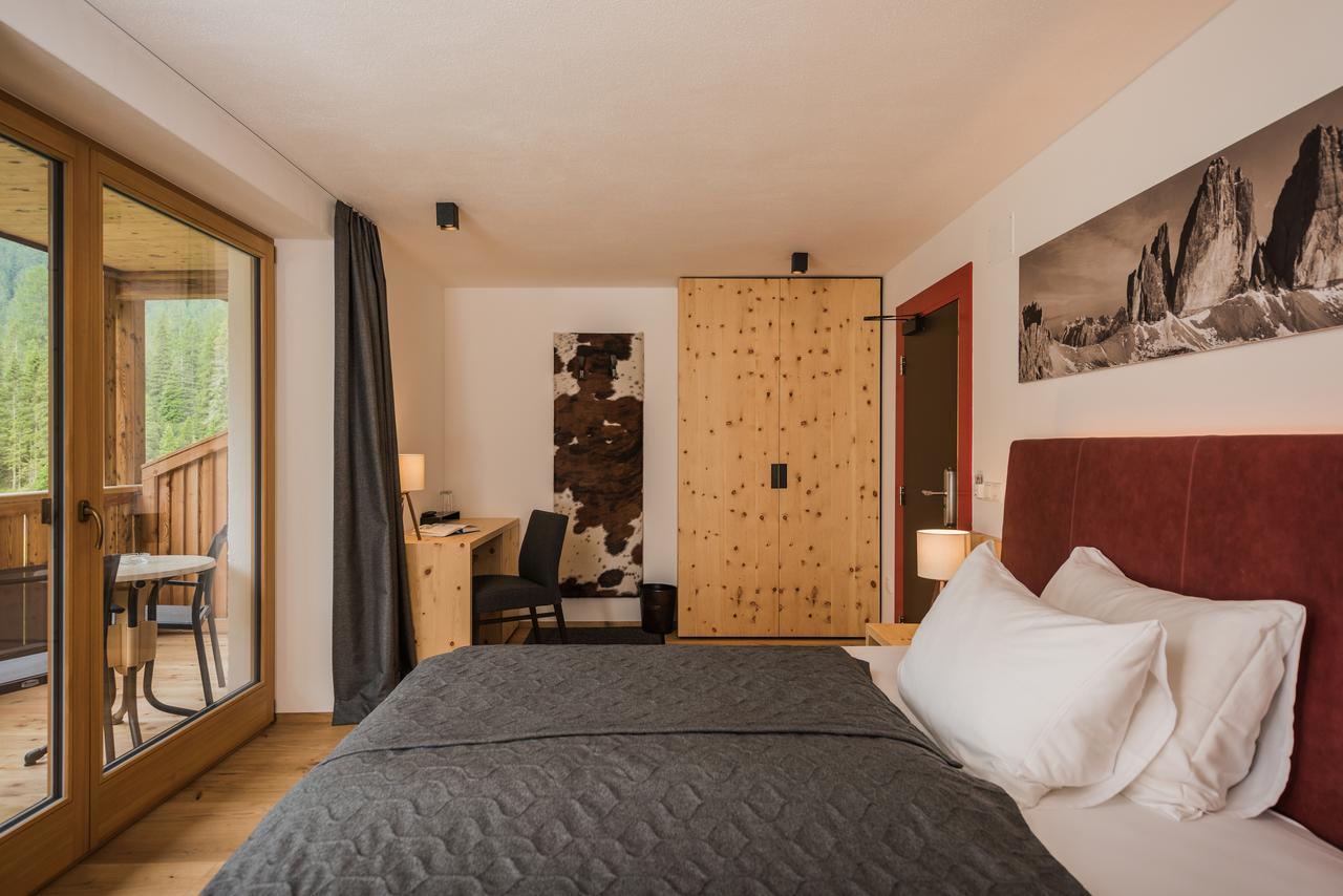 Hotel Dolomitenhof & Chalet Alte Post Sexten Bagian luar foto